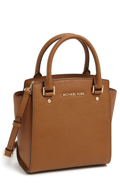 michael kors selma medium messenger leather crossbody bag|Michael Kors Crossbody bag Canada.